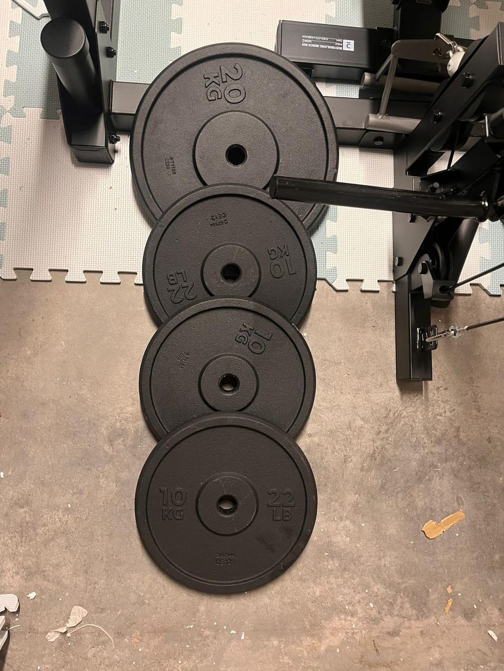 Decathlon Hometrainer: Komplettes Krafttraining-Set neuwertig – Usato da Au ZH venduto da lor_6kzr 3