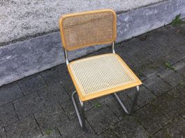 Gebrauchter Stuhl Freischwinger Design Klassiker Typ Breuer