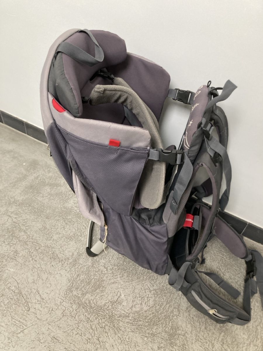 Phil & Teds Marsupi portabebè: Porte-bébé phil&teds gris avec usure etat usage – Usato da Basel venduto da ToniM25
