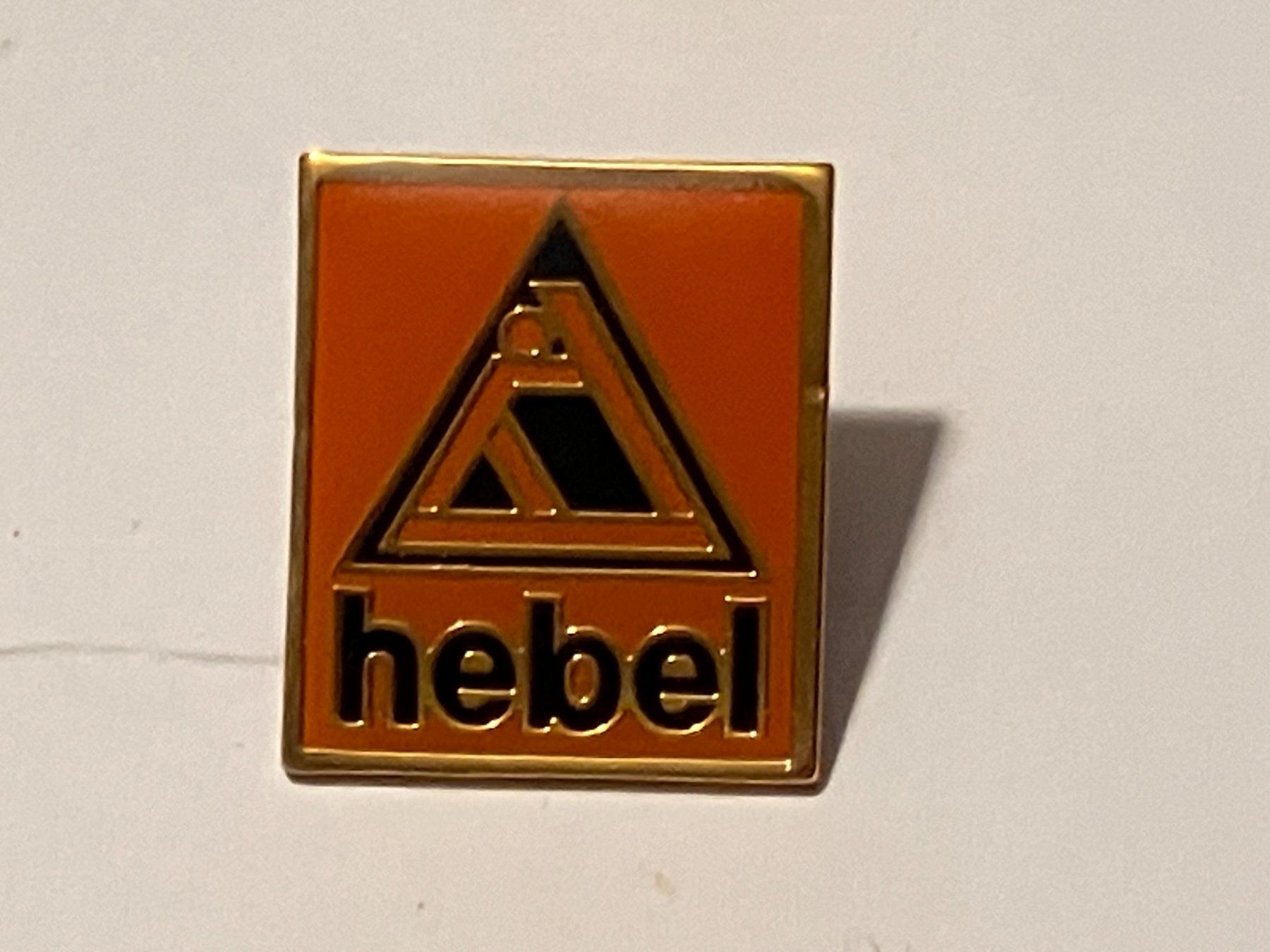 Placchette & Badge: 1 Pin Hebel – Usato da Basel venduto da djwwpp