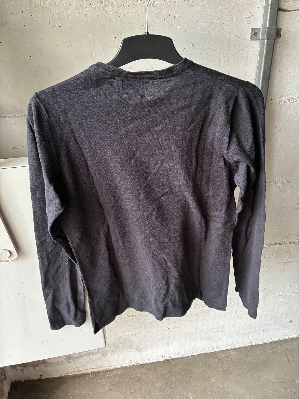 Pullover & Sweatshirts: Langarmshirt von Jack & Jones schwarz – Gebraucht aus Emmenbrücke von nne_hm9j 2