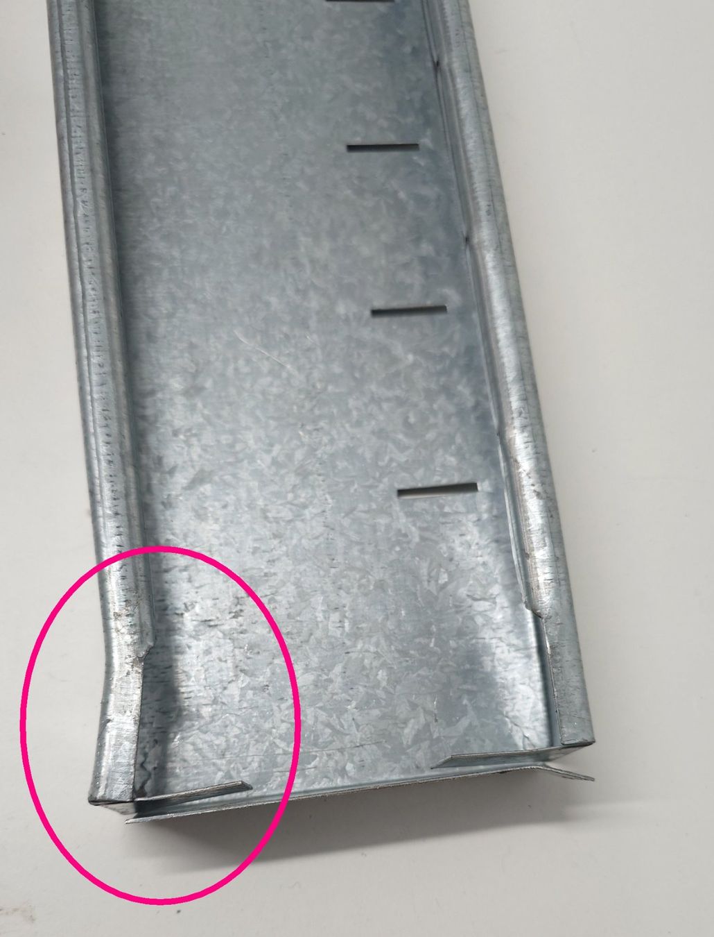 Errex Scaffali: ERREX Metalltablar / Tablar / geschlitzt / 100 x 10 cm – Usato da Ostermundigen venduto da Chrisascht 4