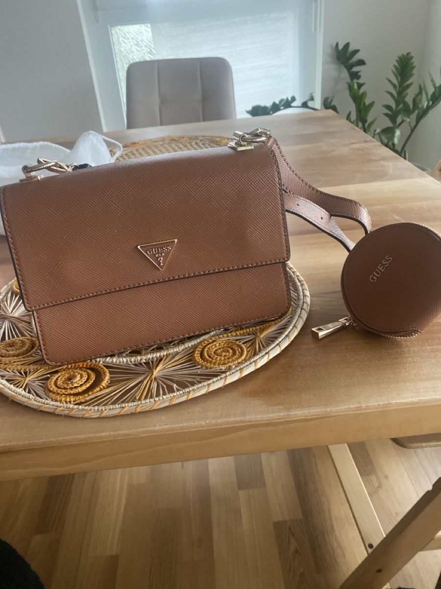Guess Taschen für Damen: Borsa Tracolla Guess – Gebraucht aus Buchs ZH von Micki1982 1