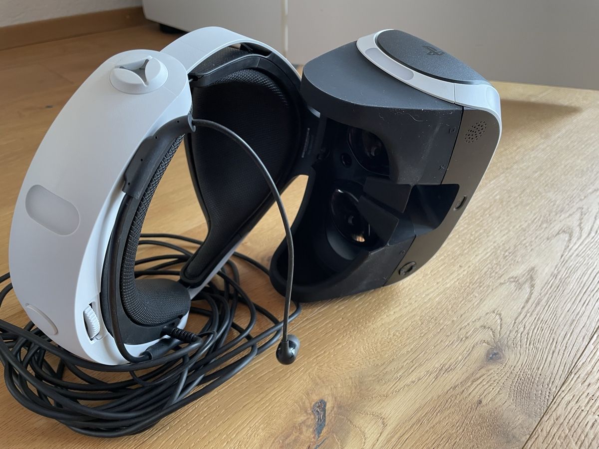 Sony Casco VR: Sony VR Brille – Nuovo (secondo la descrizione) da Meiringen venduto da shop4race 1
