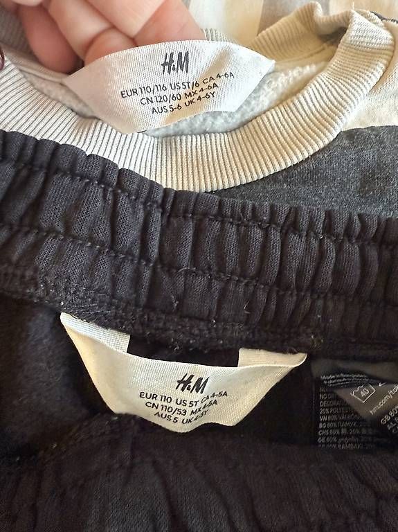 Lotti & Set di vestiti: Trainer Set Gr. 110 H&M Schwarz/Beige – Usato da Küsnacht ZH venduto da Leen 1