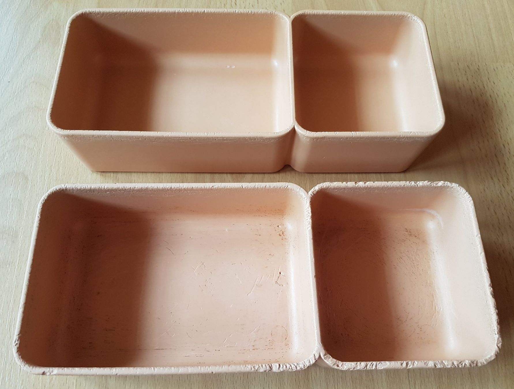 Ciotole: FUTTERTROG / TONNAPF / FUTTERNAPF – Usato da Sax venduto da prinzenrollen 1