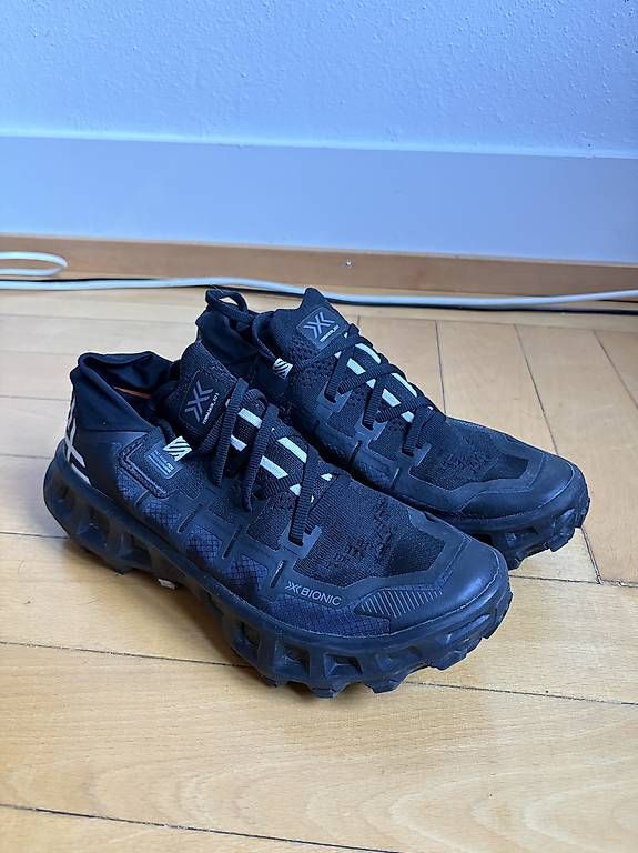X-bionic Scarpe da uomo: X-Bionic Terraskin X01 - Black – Usato da Zürich venduto da ChrisCF