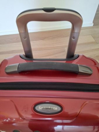 Hartschalenkoffer Samsonite für die Kabine