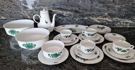 Geschirrset mit grünem Dekor, "Made in GDR 1777" Vintage