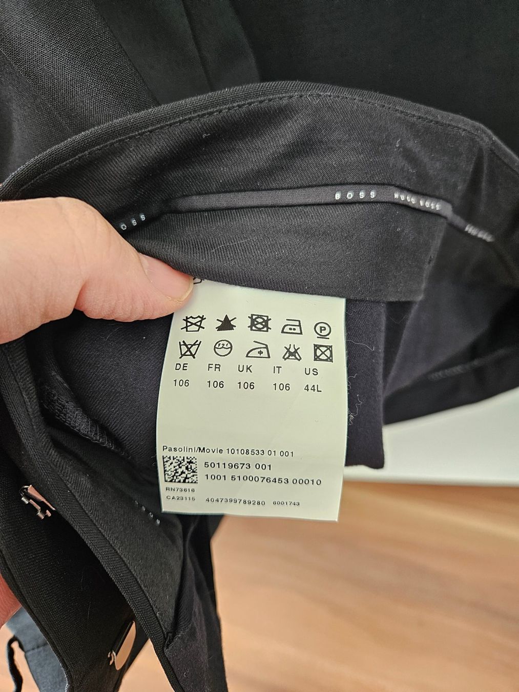 Hugo Boss Completi: Anzug Hugo Boss - Gr. 106 – Usato da Ostermundigen venduto da Kaervek_SUI 4