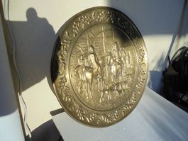 Antiker Messingwandteller