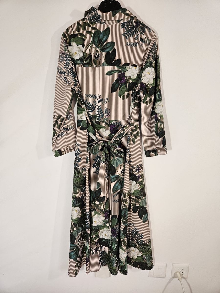 Shein Kleider: Blümchen Hemdkleid, Grösse M, neuwertig! – Neu (gemäss Beschreibung) aus Schaffhausen von Fundperle 4