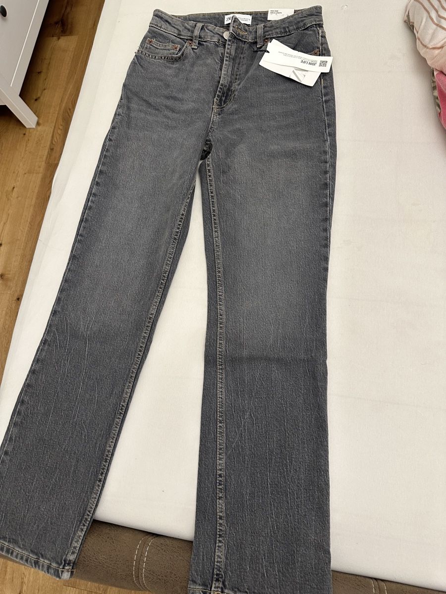 Zara Jeans: Zara Jeans – Nuovo e nell'imballaggio originale da Perlen venduto da H.Spa 1