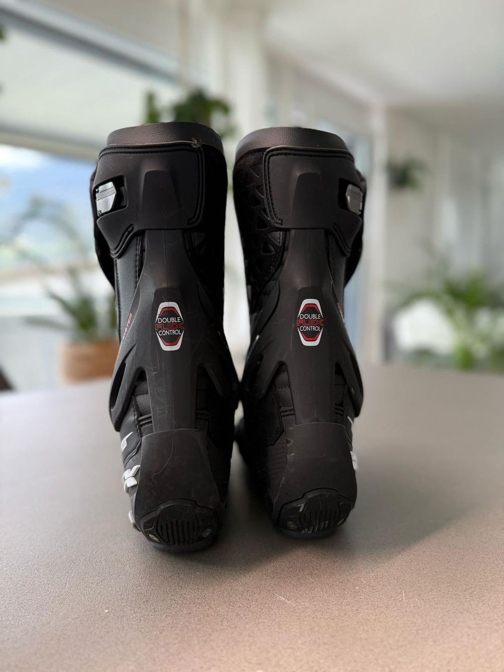 TCX Scarpe da uomo: TCX RT-Race Motorradstiefel – Usato da Bonaduz venduto da cfm_5s5j 2