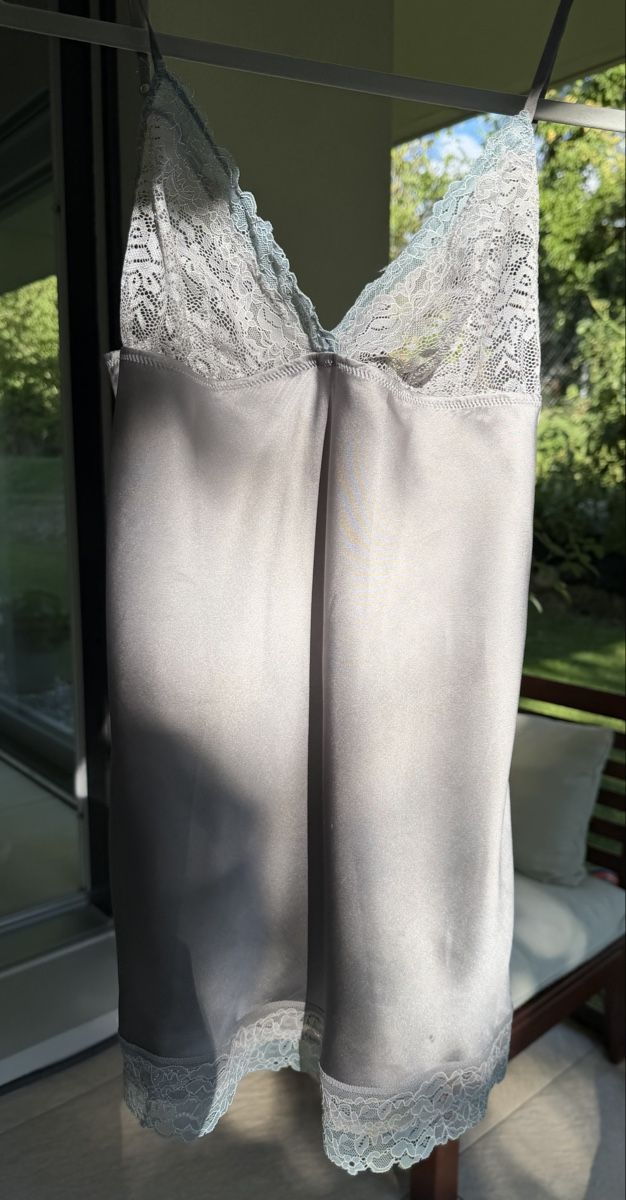 Intimissimi Negligees & Pigiami: Intimissimi silk pyjamas - limited edition – Nuovo (secondo la descrizione) da Corsier GE venduto da Karol_save_planet 8