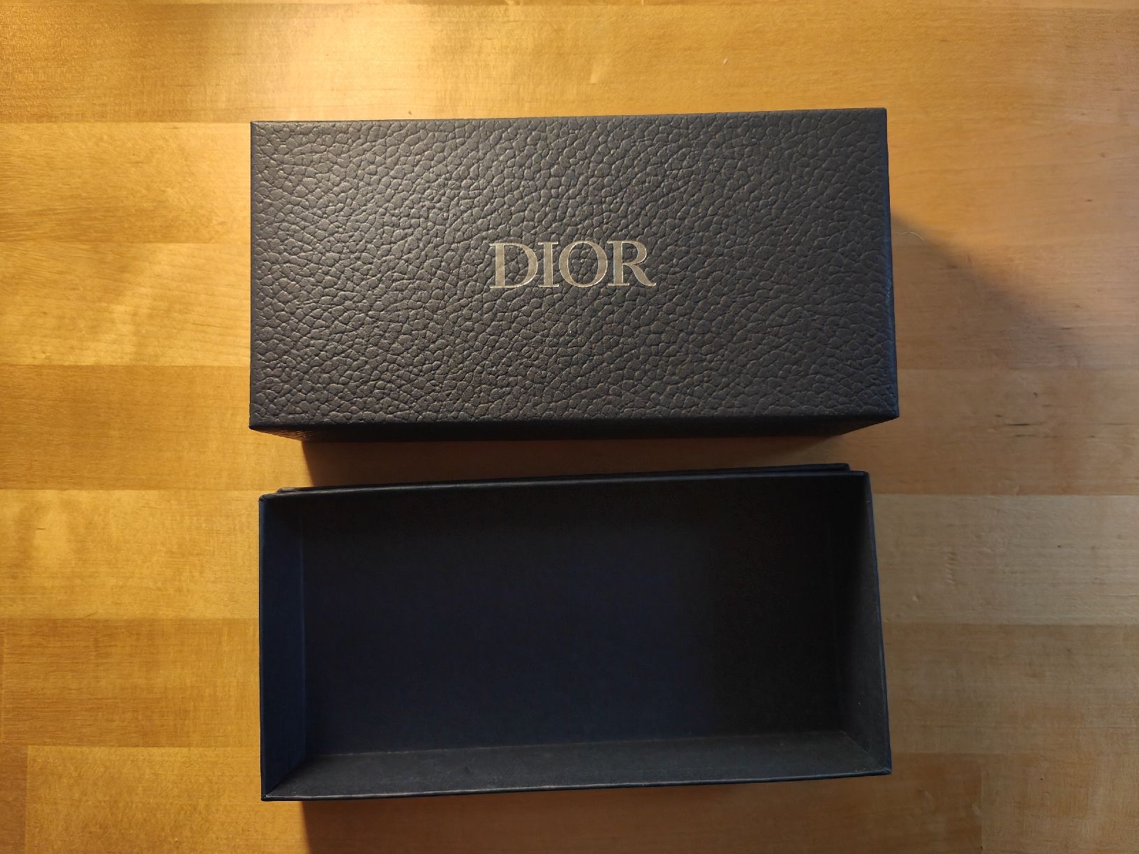 Altro in Decorazioni & Accessori: Schachtel von Dior – Usato da Einsiedeln venduto da RaphaelSimeon 1