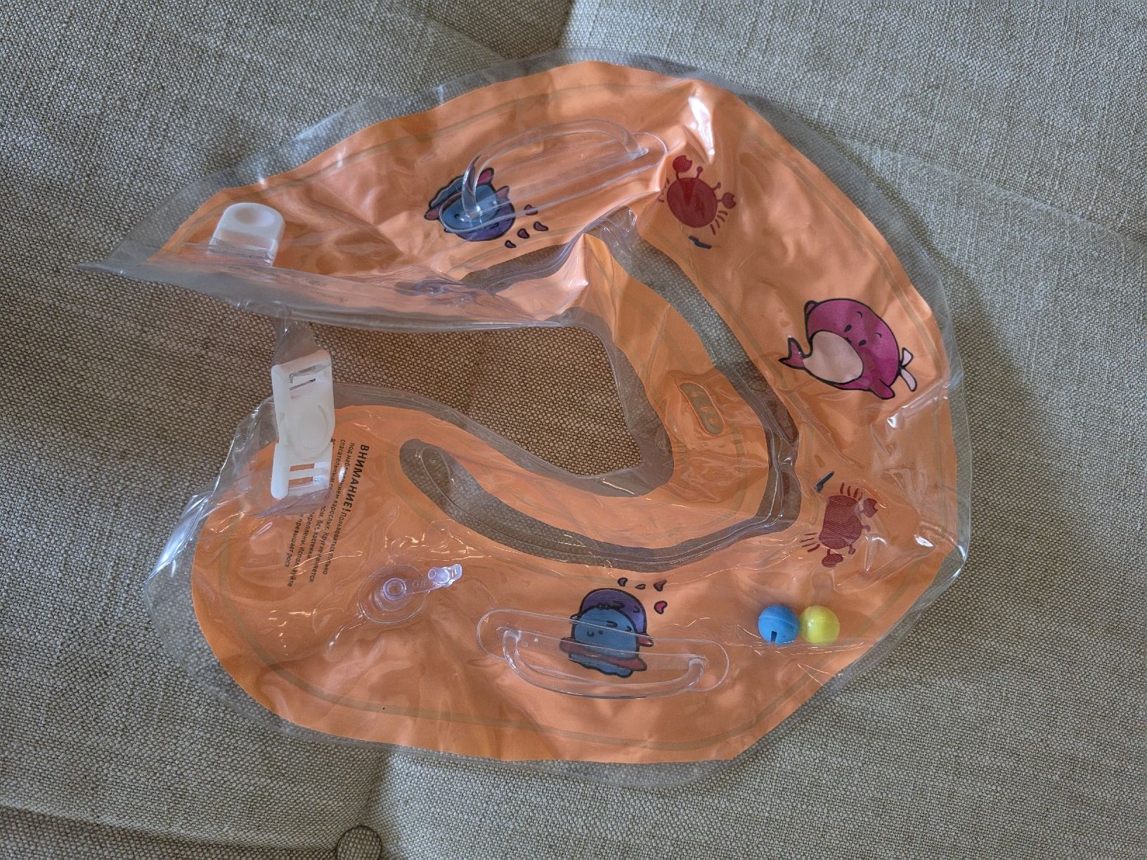 Disney Giocattoli: Neck Float for babies and Soft toys – Usato da Effretikon venduto da gen_w9wk 4