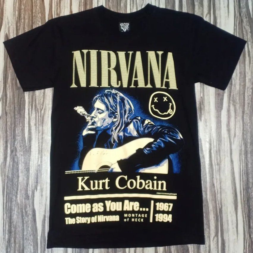 T-shirt: T-shirt NIRVANA KURT COBAIN NTS – Nuovo e nell'imballaggio originale da Forel (Lavaux) venduto da ZIIIKOH
