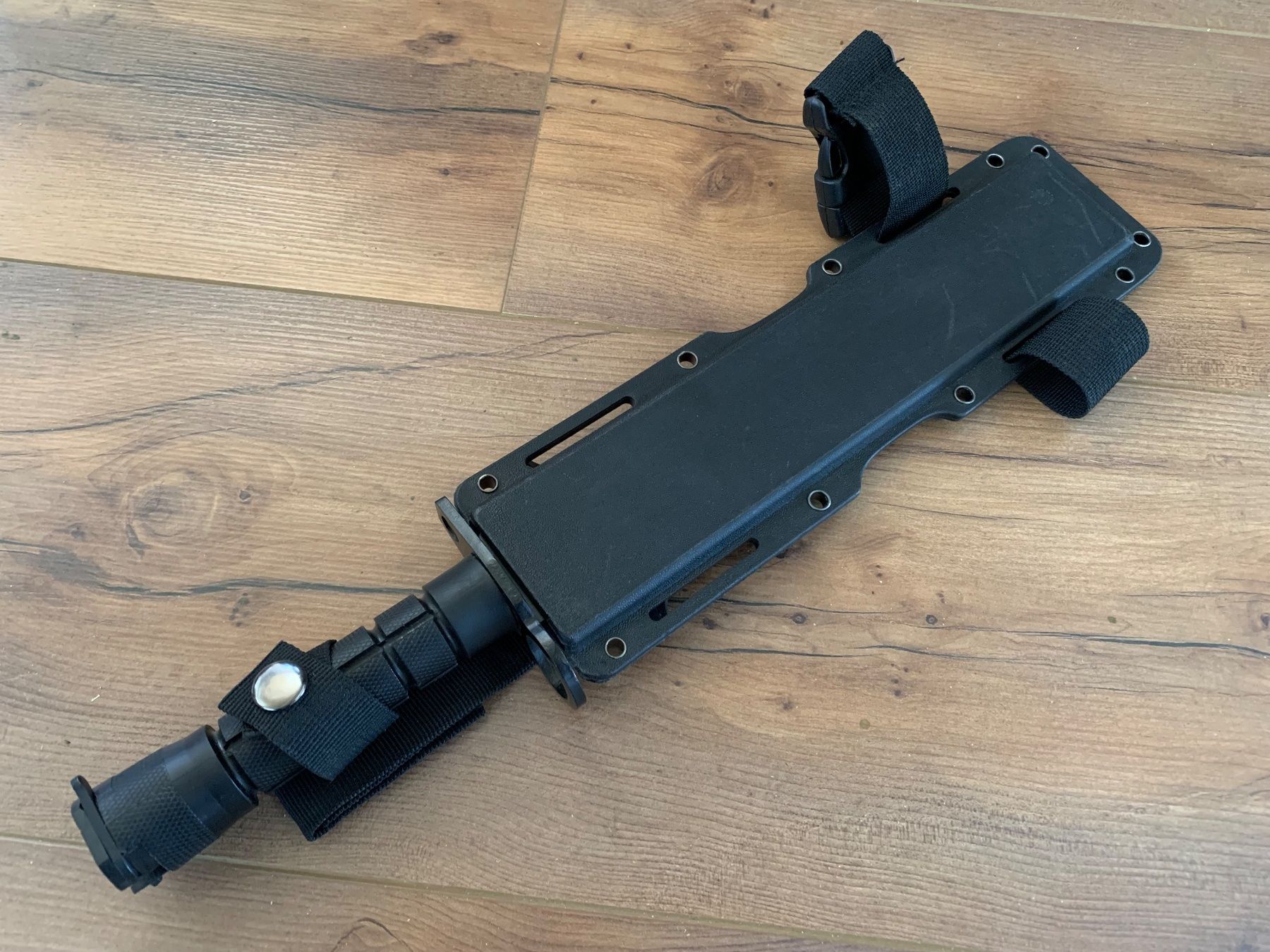 Zubehör: Tactical Messer Appuntato 43cm BLACK NEU – Neu und originalverpackt aus Bergdietikon von shopAgent 3