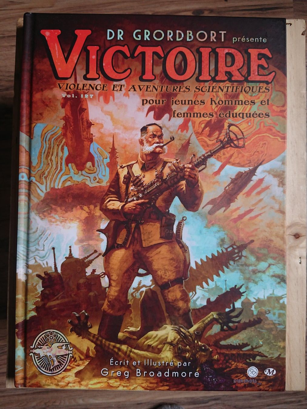 BD: Dr. Grordbort présente Victoire, violence & aventures 127 – D'occasion à Farvagny-le-Grand par LaCaverne