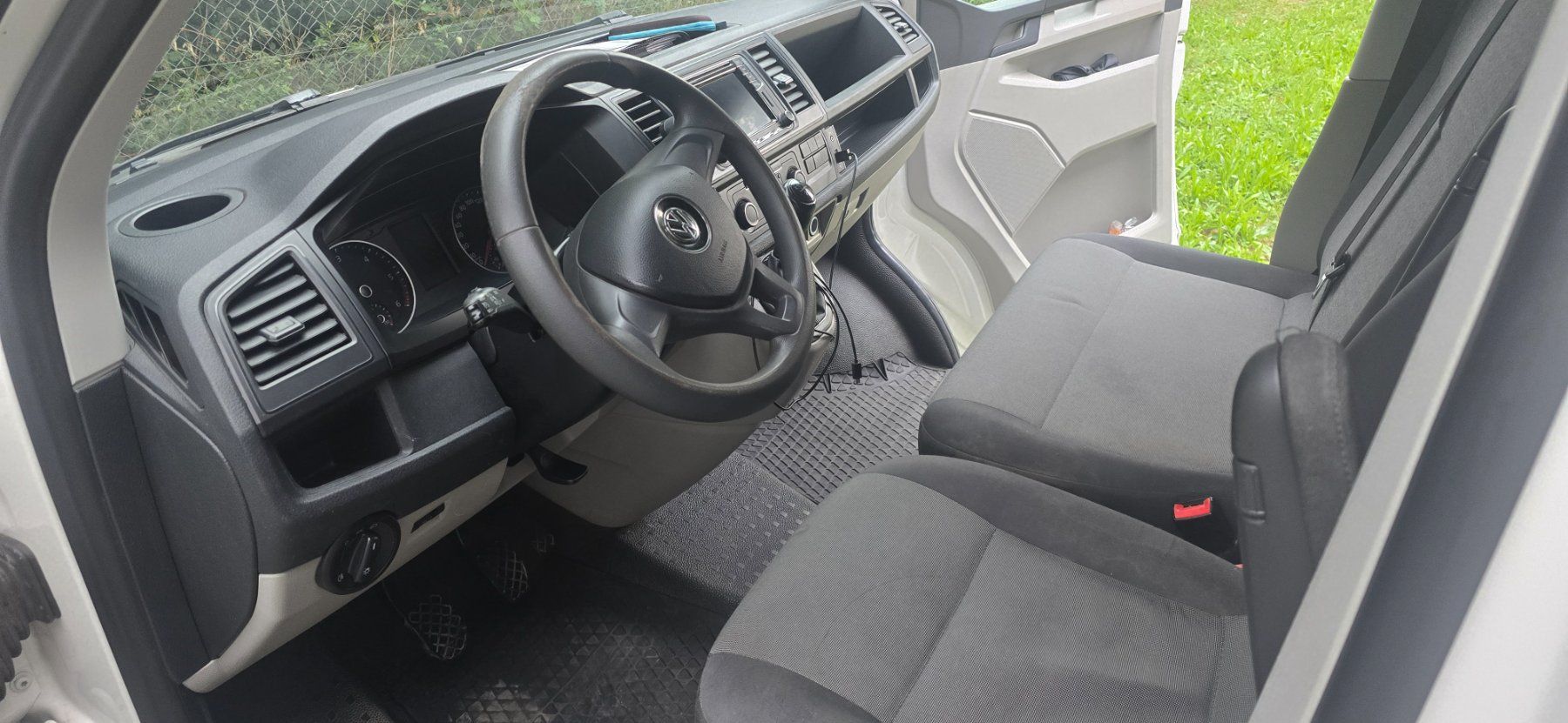 VW Veicoli commerciali: VW Transporter  T6 – Usato da Bülach venduto da Matusch1990 6