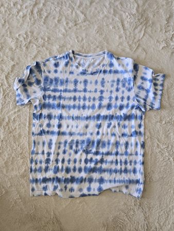 T-Shirt blau weiss Batik Muster Rundhals guter Zustand