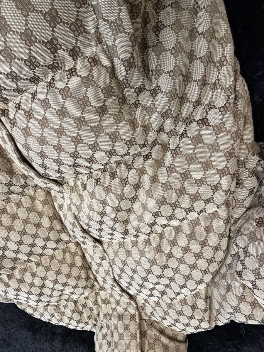 Balenciaga Vestes: Gucci x balenciaga jacket  – D'occasion à Balerna par jay_9qzs 1