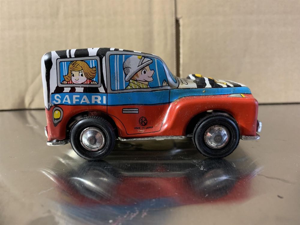 Safari Jeep mit Friktion Made in Japan neu ohne Verpackung 1