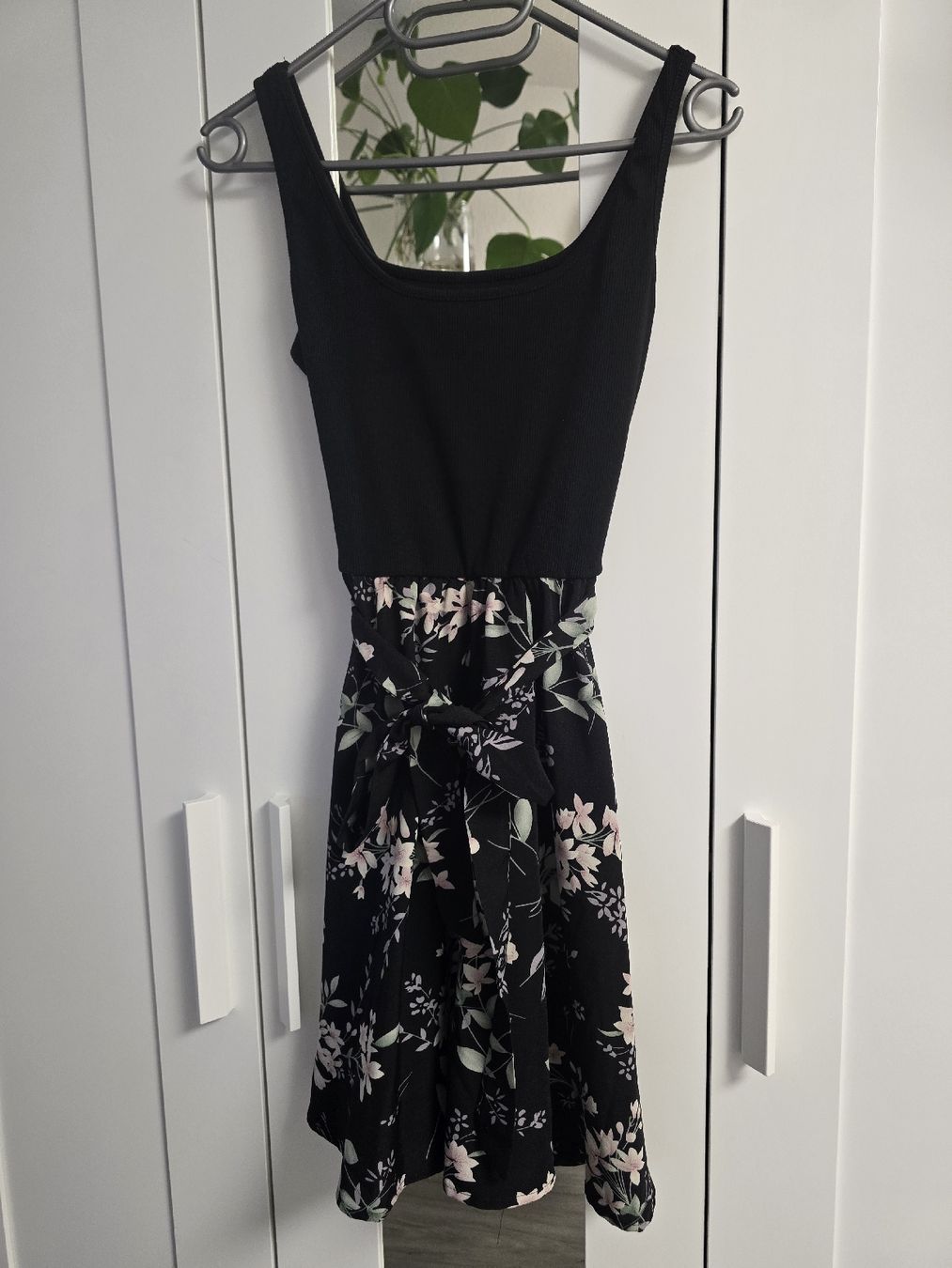Robes: Kleid Gr. XS – D'occasion à St.Peterzell par the2ndchance