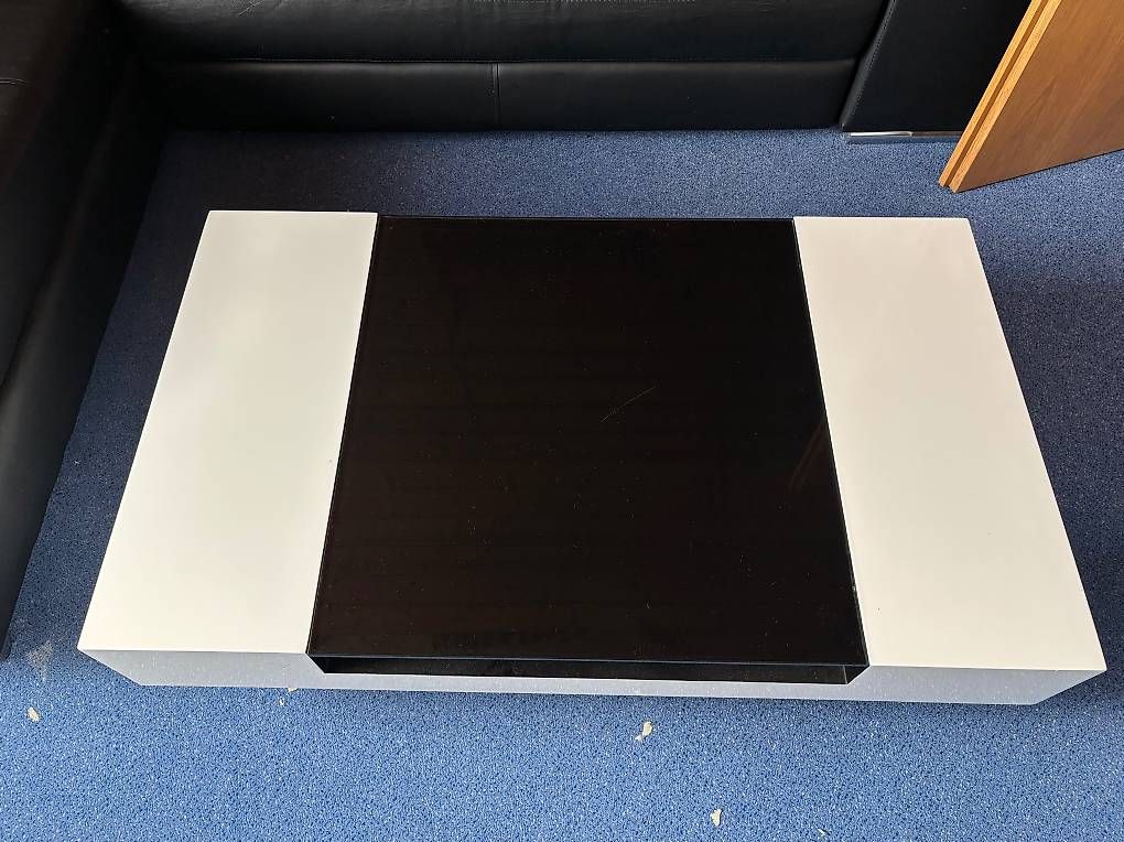 Tables: Couchtisch – D'occasion à Schönenberg TG par san_8qw6