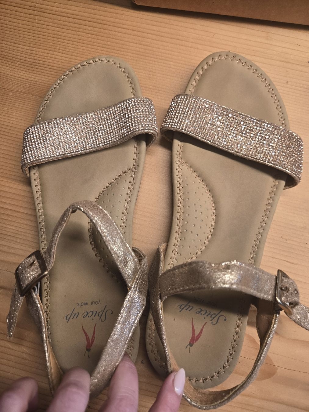 Scarpe da donna: Sandalen Spice Up Rose – Usato da St. Gallen venduto da dan_w62f
