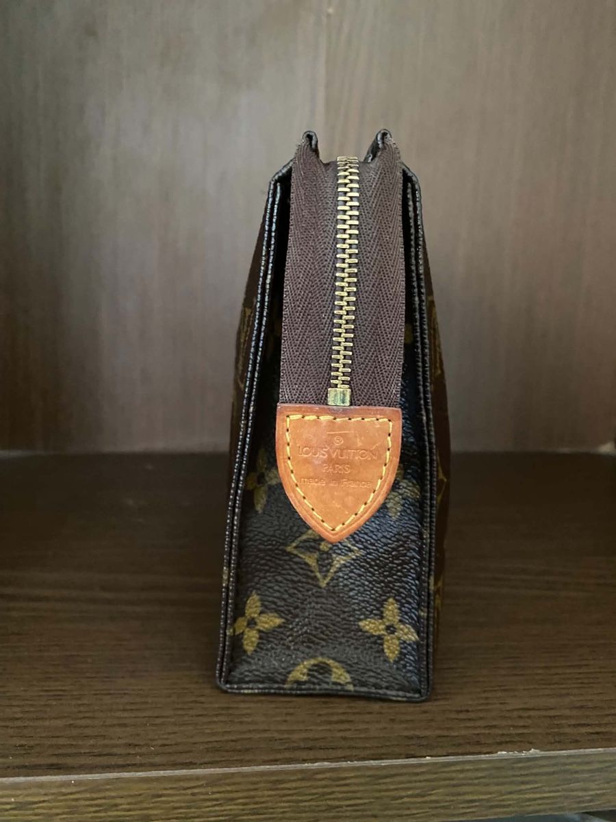 Louis Vuitton Borse: Louis Vuitton Toiletry Pouch 19 cm – Usato da Widnau venduto da Pukpan_99 1