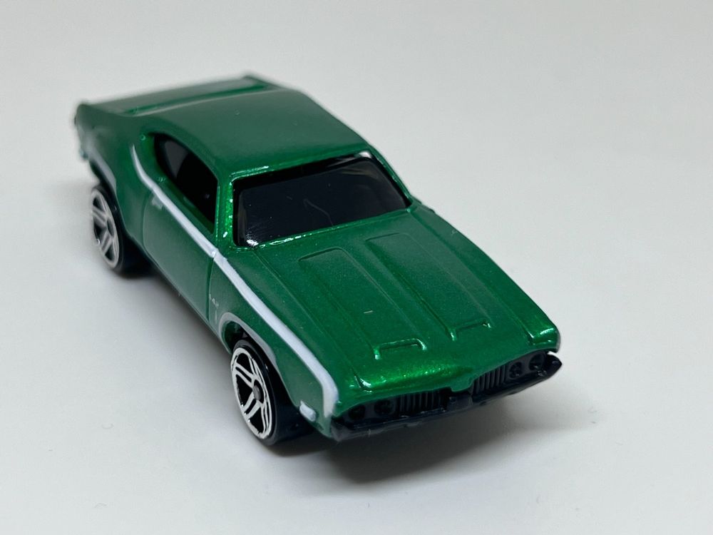 Hot Wheels Olds 442 Die-Cast Car - 1:64 Scale, Blue #871 - View #11