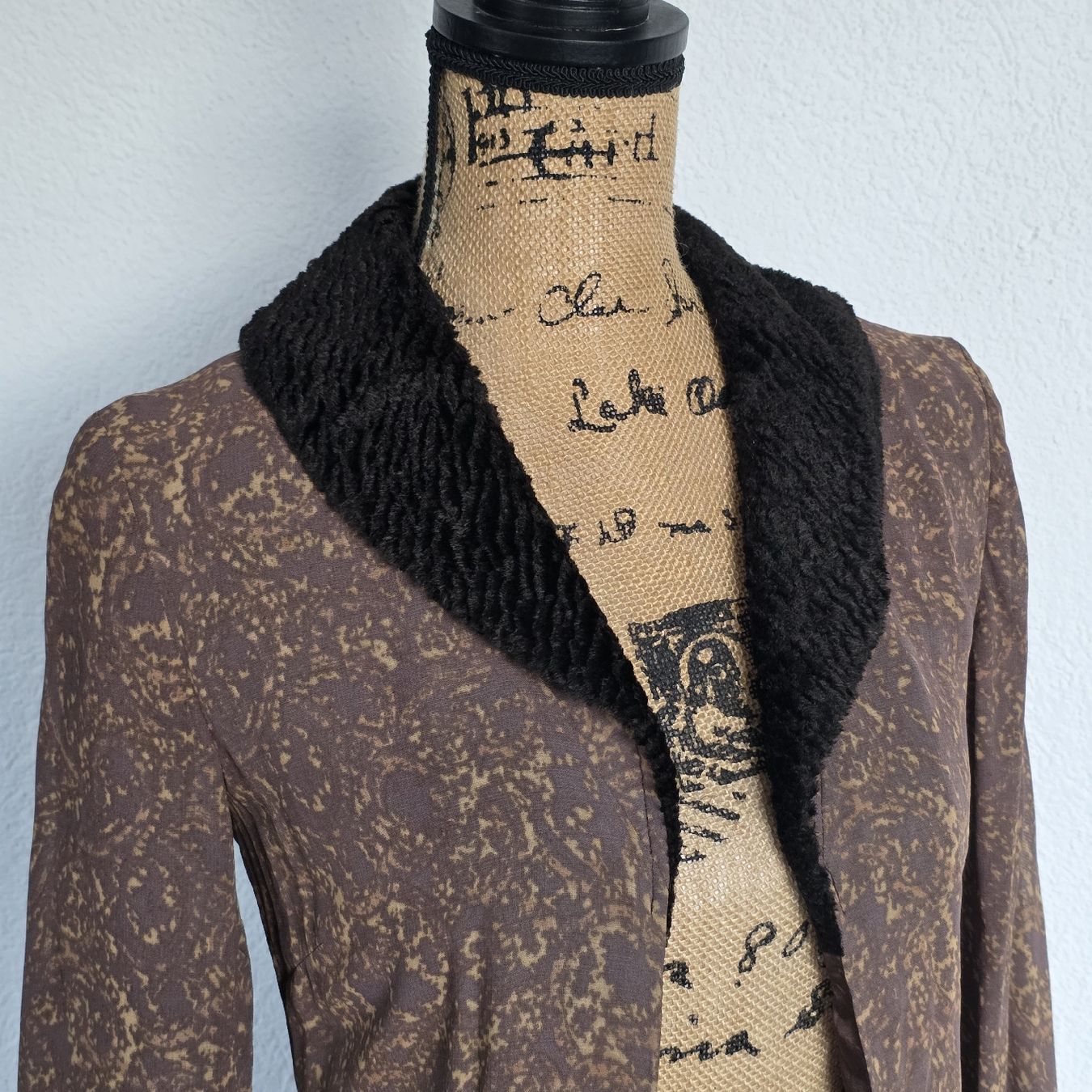 Giacche: Brauner Jacke von Clothes, Grösse S – Usato da Rheinsulz venduto da Gilea 2