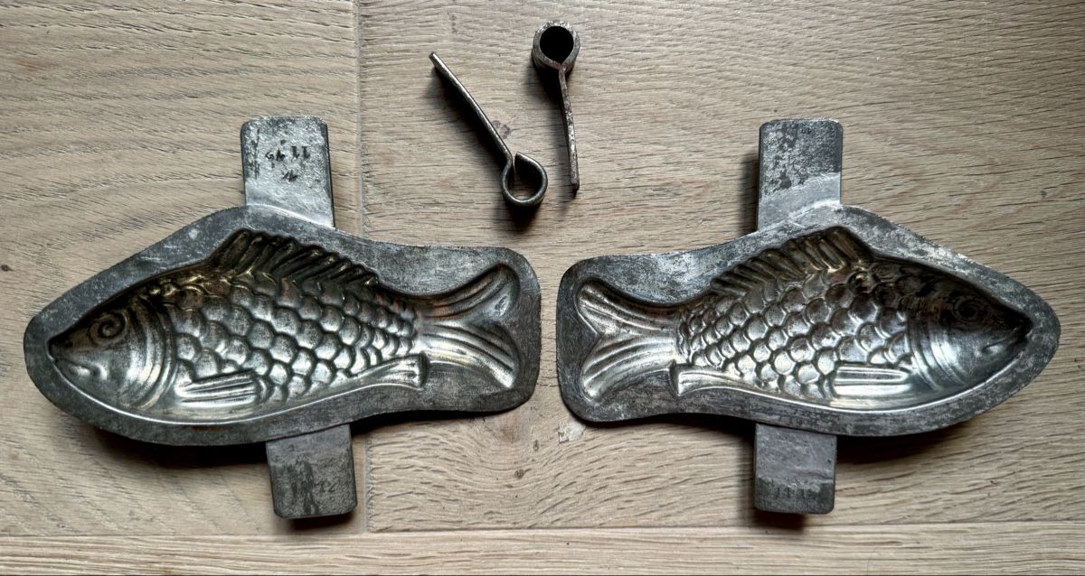 Teglie da forno: Alte Schoggiform Giessform Fisch antike Schokoladenform – Usato da Rothrist venduto da Luckywinner 3