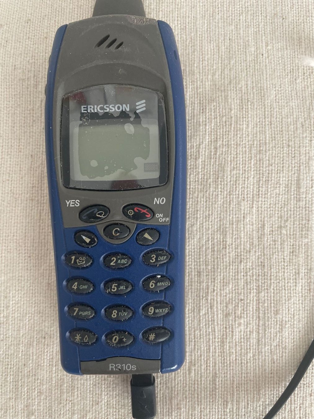 Natel Sony Ericcson R310s Haifischflosse Akku funktioniert (Gebraucht ...