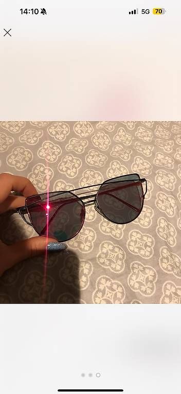 Occhiali & Lenti: Sonnebrille rot – Usato da Luzern venduto da VStore 2