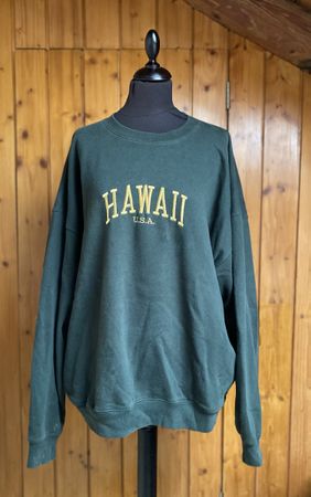 Brandy Melville Sweater
