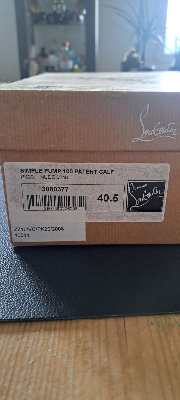Christian Louboutin Scarpe da donna: Louboutin – Nuovo e nell'imballaggio originale da Savagnier venduto da deb_vtc7 5