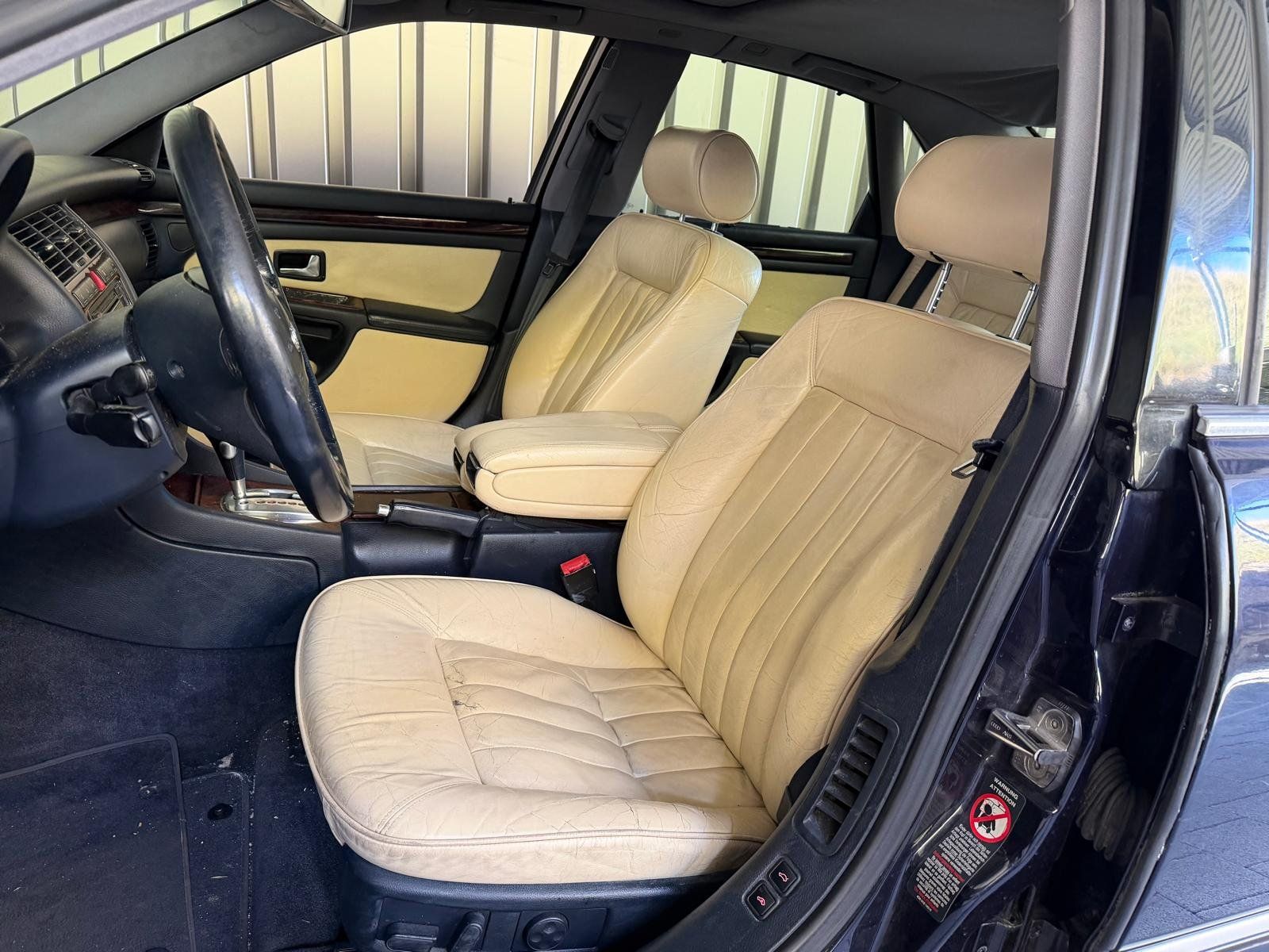Audi Autos: Audi A8 Quattro 3.7 V8 – Gebraucht aus Flühli LU von Overland_Motors 5