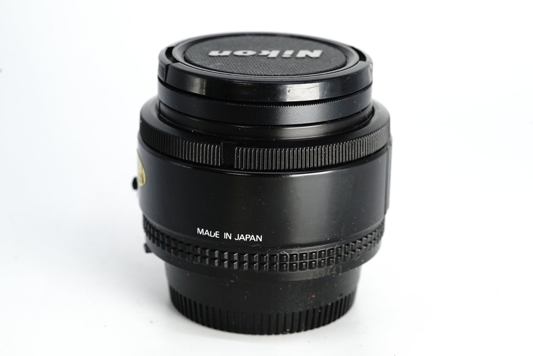 Nikon Objektive: AF Nikkor 28mm 1:2.8 – Gebraucht aus Bischofszell von Blende2 3