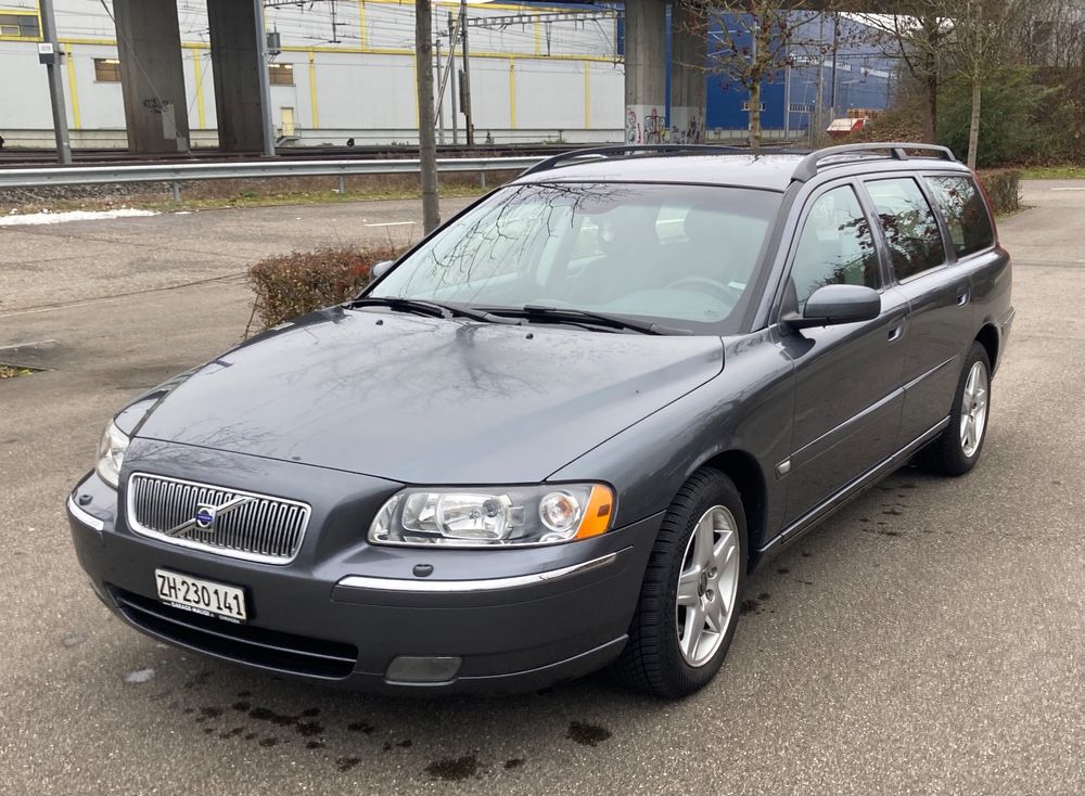 Volvo V70 Kombi Gebraucht