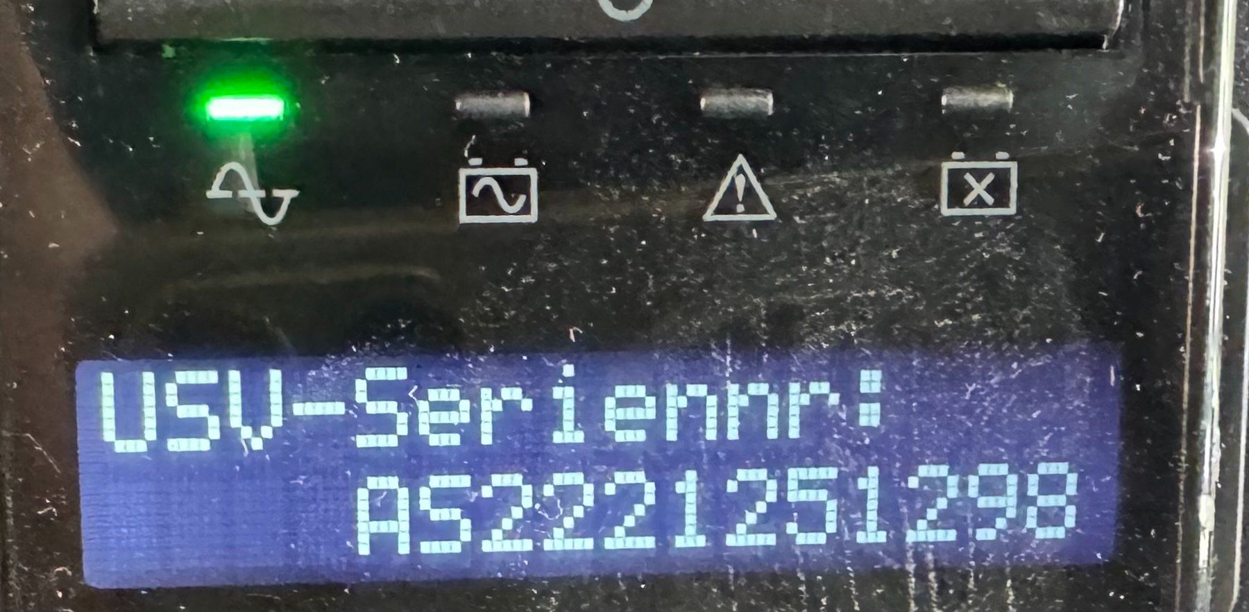 Apc Caricatori & Batterie: APC Smart-UPS X 3000 – Usato da Basel venduto da peterfalk 4