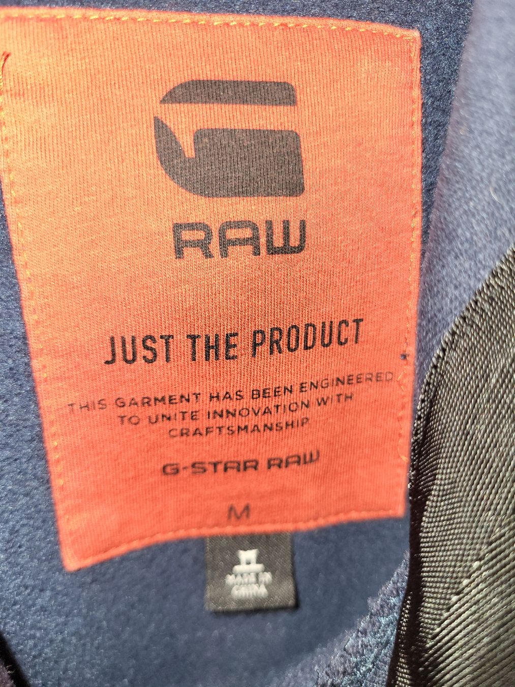 Pullover & Sweatshirts: RAW - Pull à Capuchon Bleu Foncé, Taille M – Gebraucht aus Haute-Nendaz von DetoutDerien 3