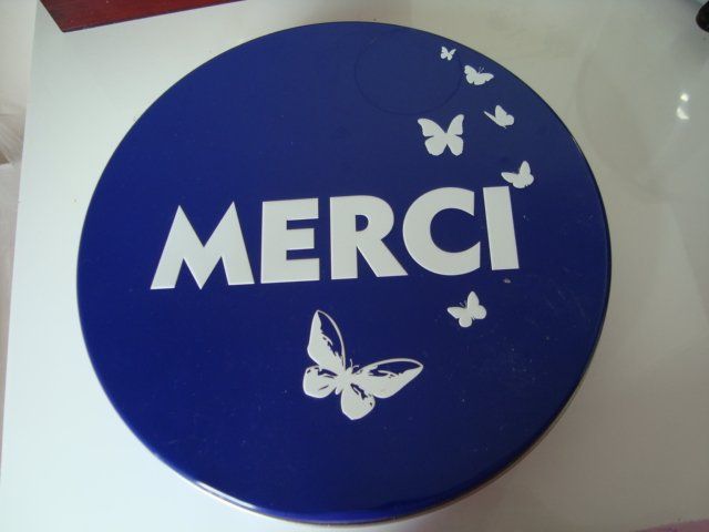 Nivea Altro in Decorazioni & Accessori: Boîte de collection Nivea "Merci" – Nuovo (secondo la descrizione) da Fribourg venduto da ruswil007