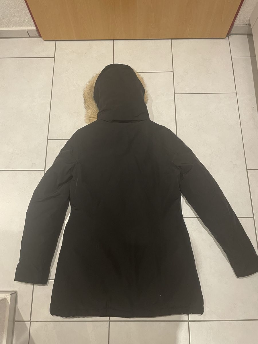 Woolrich Giacche: Woolrich Parka schwarz Gr. L – Usato da Winterthur venduto da Fabelhaft123 5