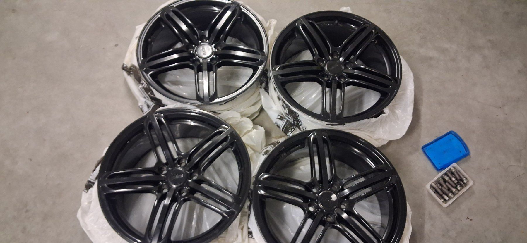 Cerchioni: VW Felgen 5x112 – Nuovo (secondo la descrizione) da Igis venduto da JUST-4U-ENJOY 1