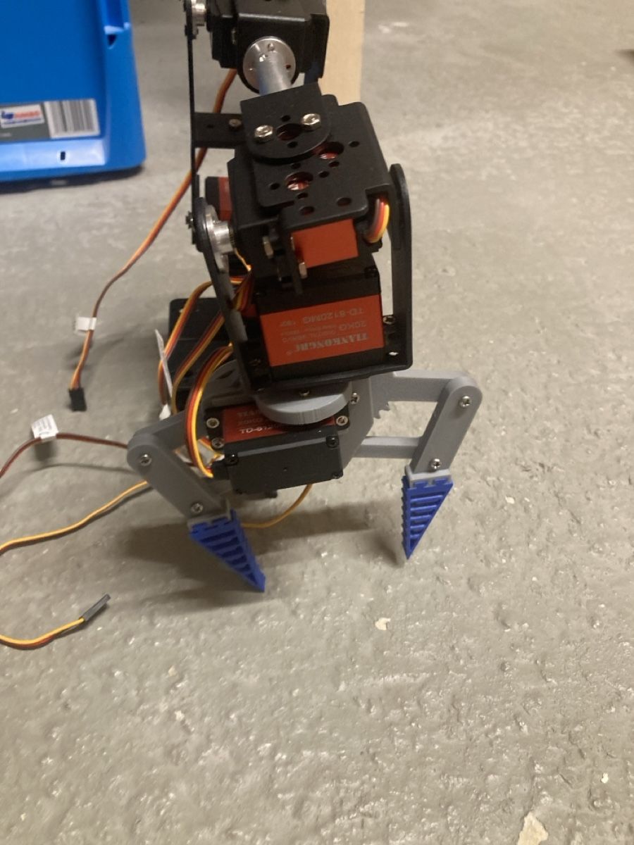 Modellismo RC: Roboterarm mit Servomotoren -  Neu – Nuovo (secondo la descrizione) da Worben venduto da Kernbohrer 2