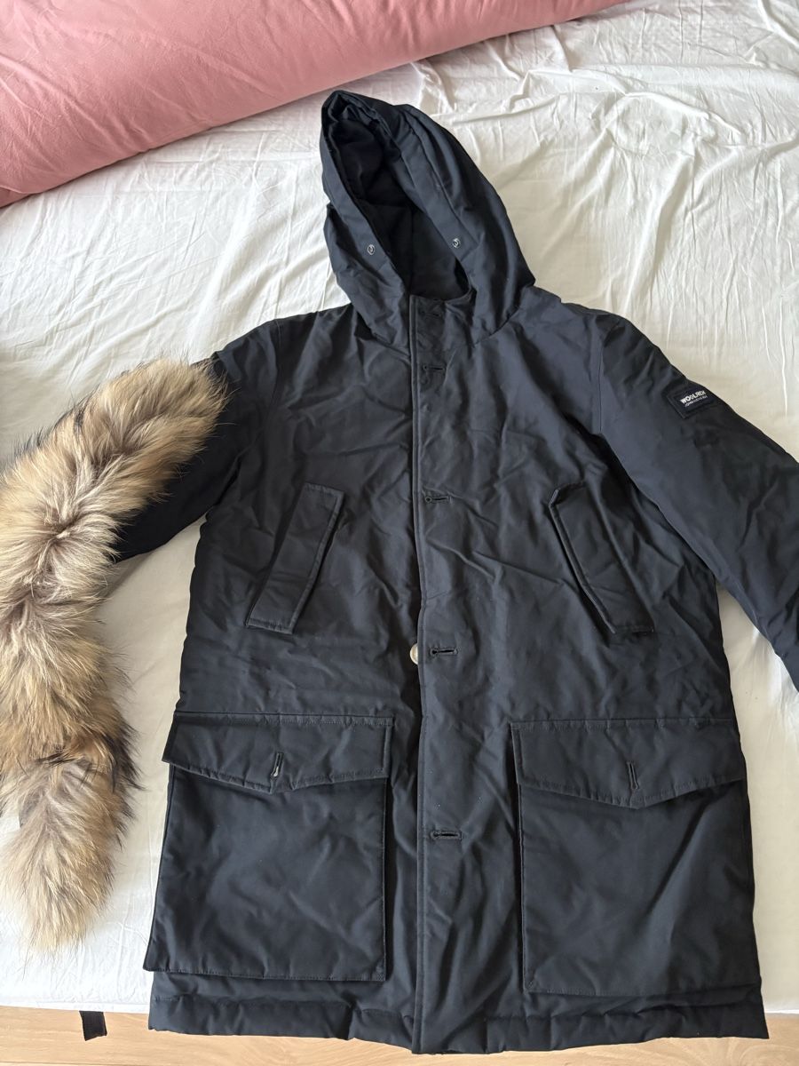 Woolrich Vestes: Woolrich Winterparka – D'occasion à Allschwil par fla_fla98