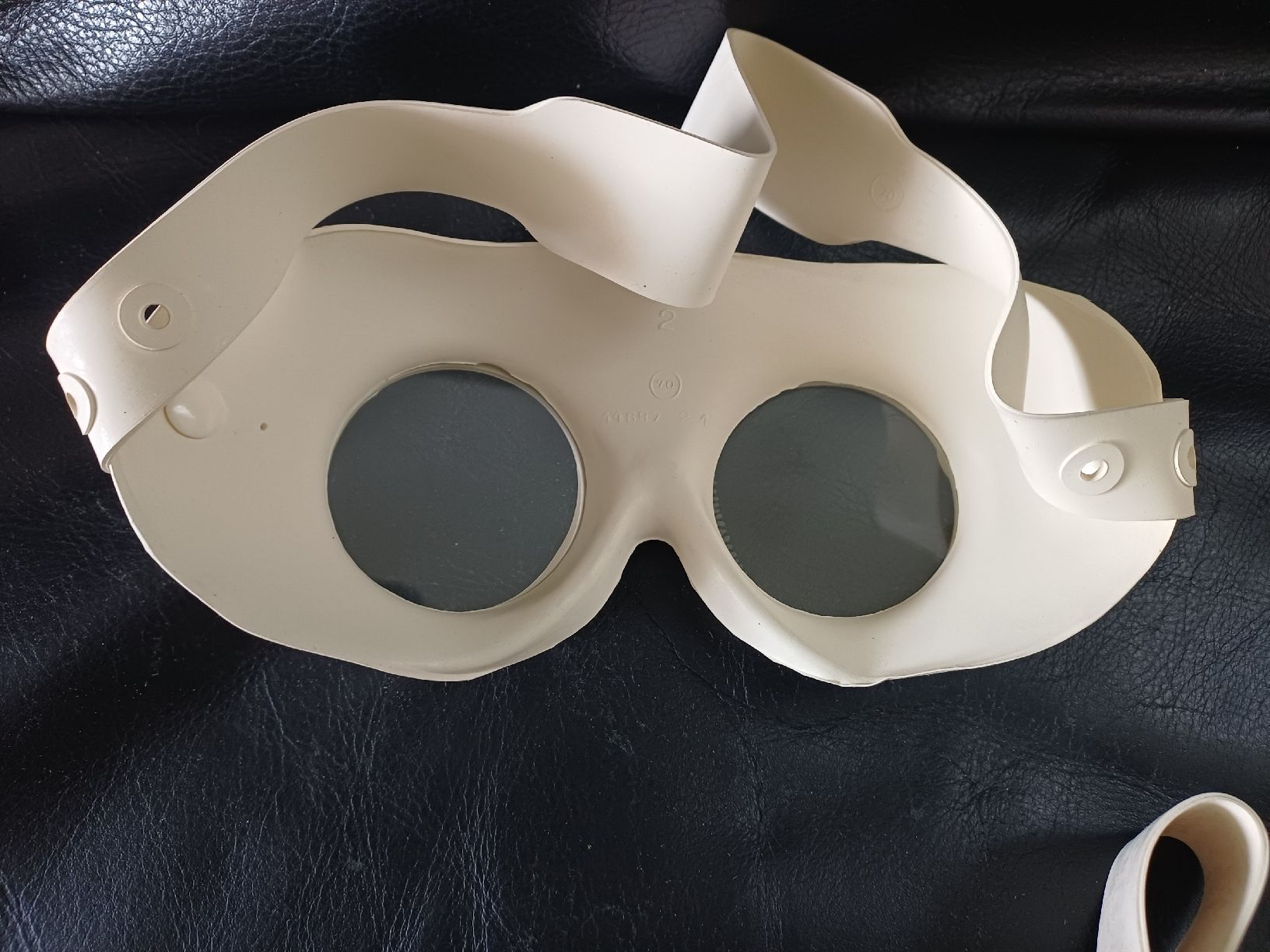 Occhiali & Lenti: Auer Vintage Schutzbrille,Schweizer Armee – Usato da Ebersecken venduto da Napf08 1